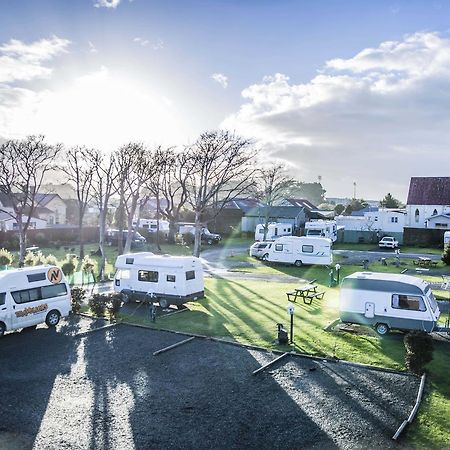 Central City Camping Park Invercargill Buitenkant foto
