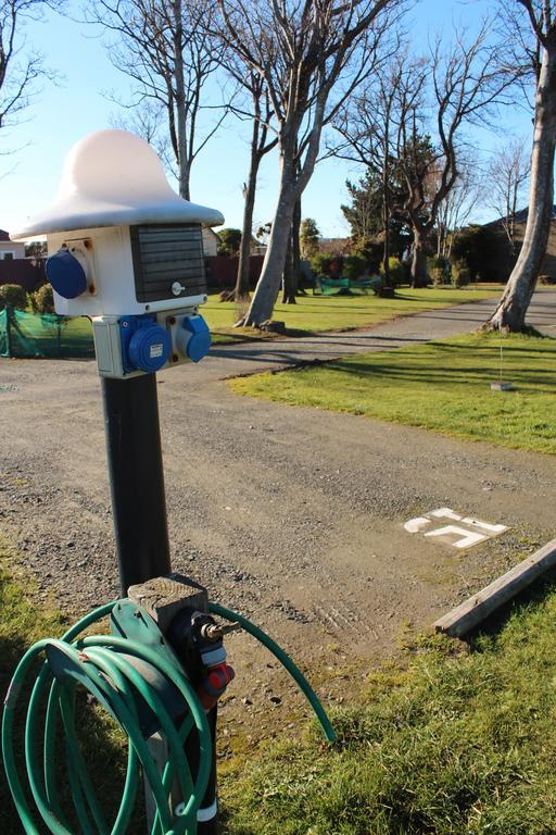 Central City Camping Park Invercargill Buitenkant foto