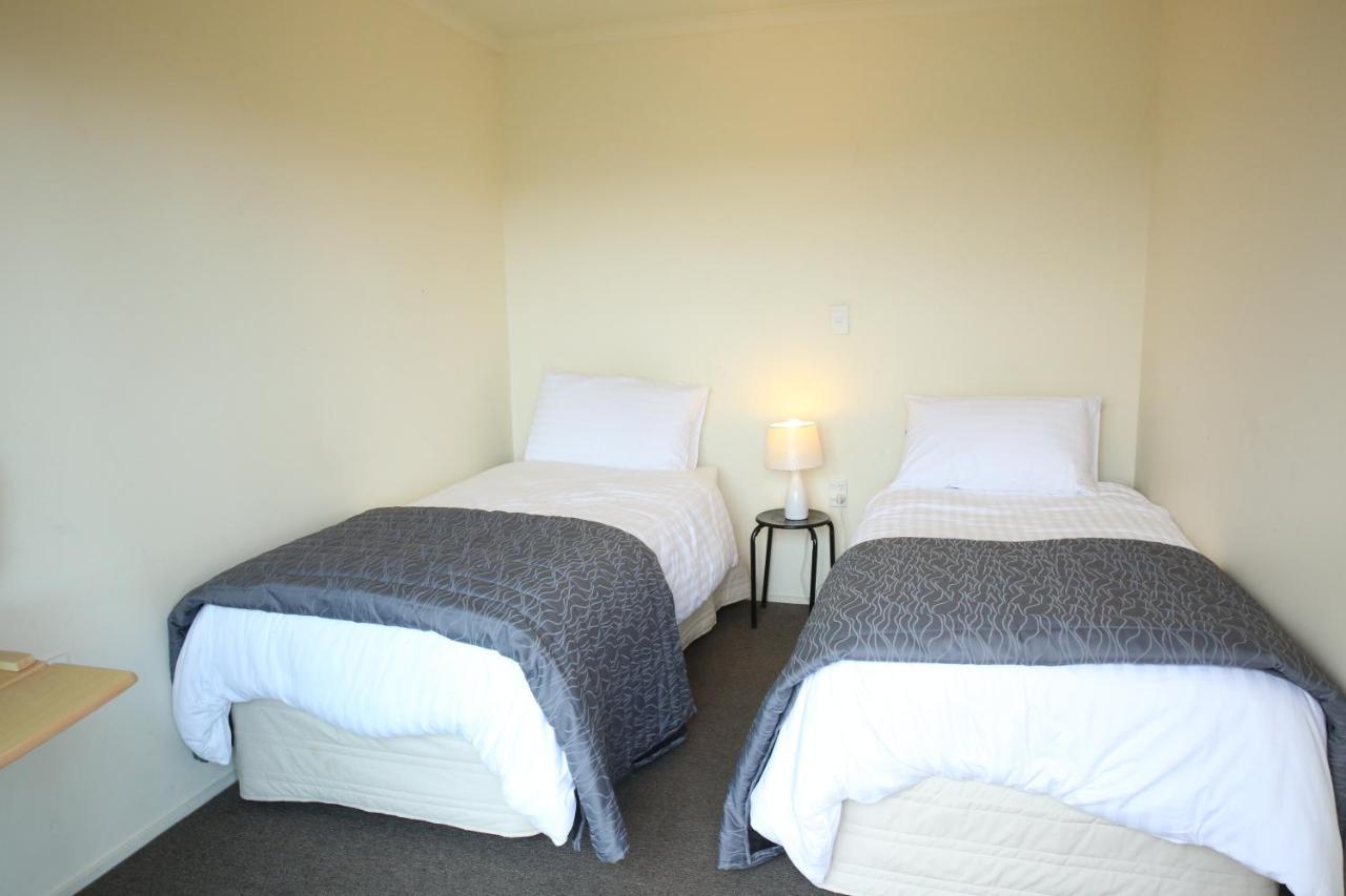 Central City Camping Park Invercargill Buitenkant foto