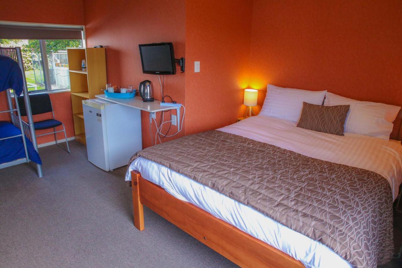 Central City Camping Park Invercargill Buitenkant foto