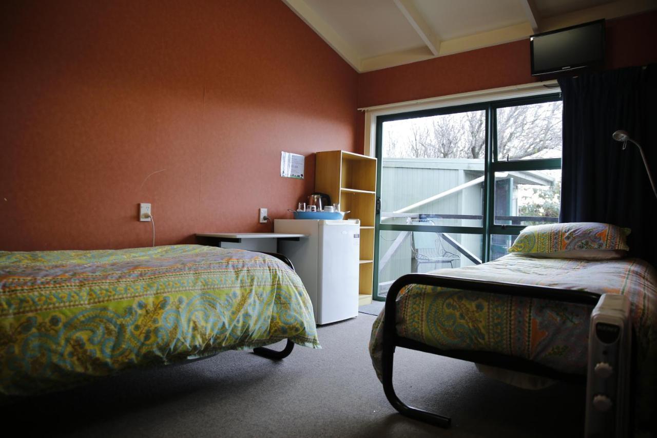 Central City Camping Park Invercargill Buitenkant foto