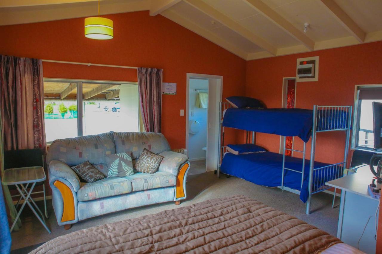 Central City Camping Park Invercargill Buitenkant foto